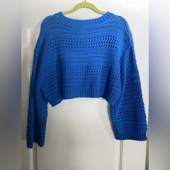 Pull and Bear Royal blue slightly cropped sweater - Picture 3 of 3